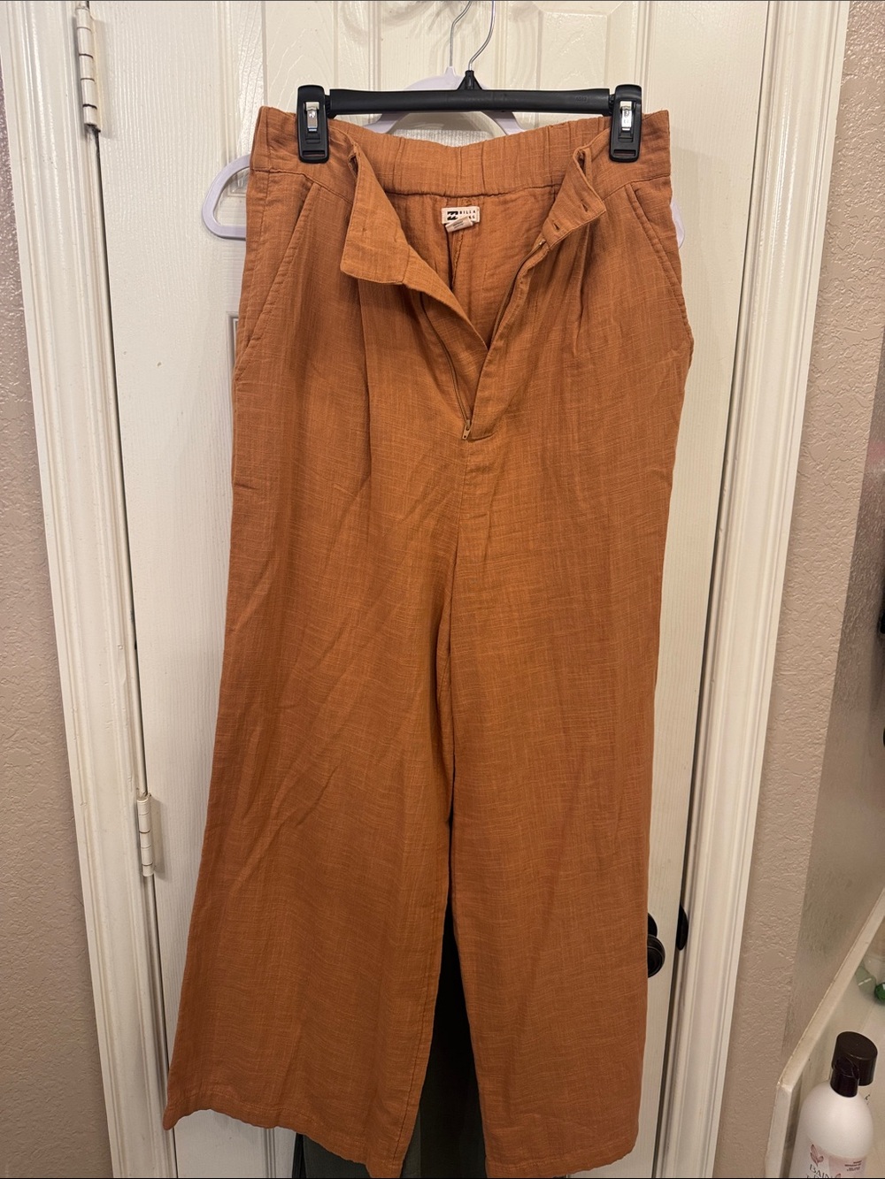 Billabong Wide Leg Pants in Rust Orange